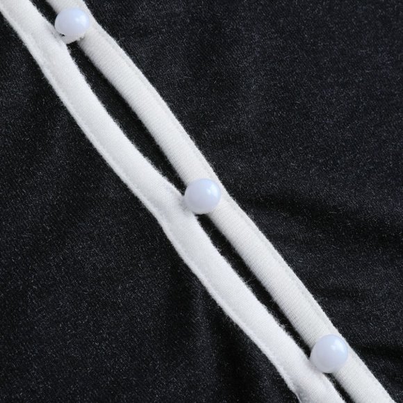 BNWT Y2K Style Sparkly Black Cotton Cardigan with White Contrast & Buttons L/XL - Picture 4 of 13